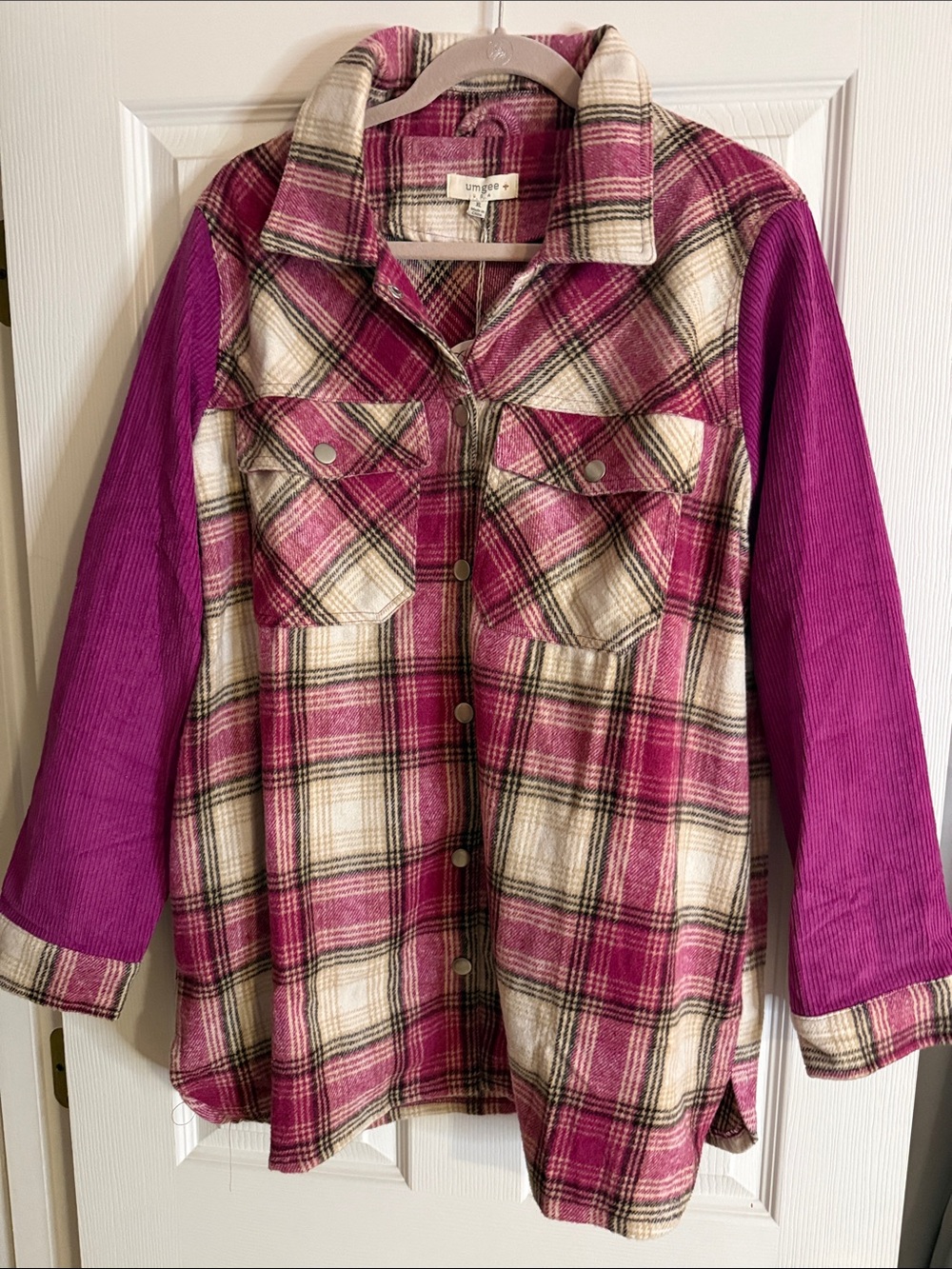 Umgee NWT XL Plaid Button-Front Shacket with purple/Magenta Sleeves soft sku44